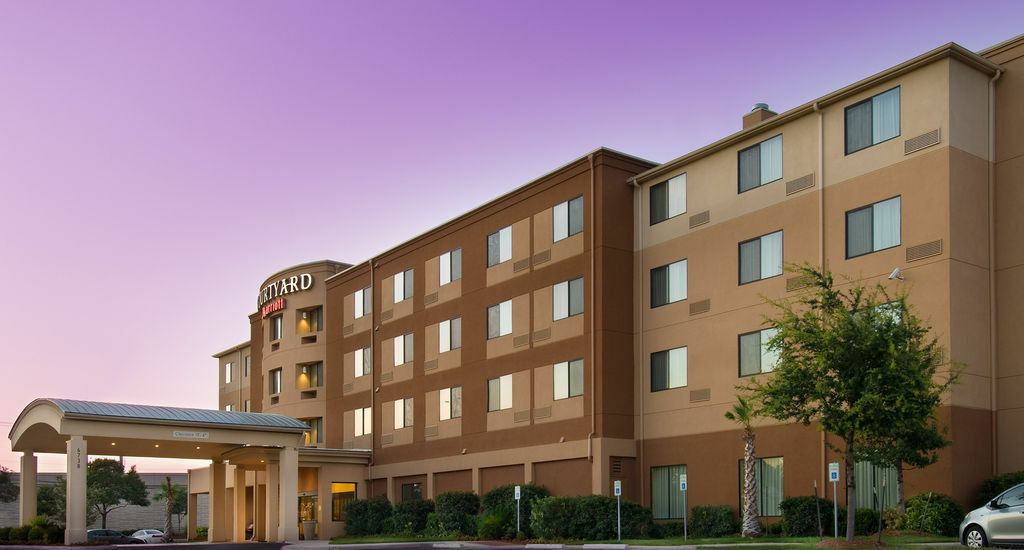 Courtyard By Marriott San Antonio Seaworld/Lackland Экстерьер фото